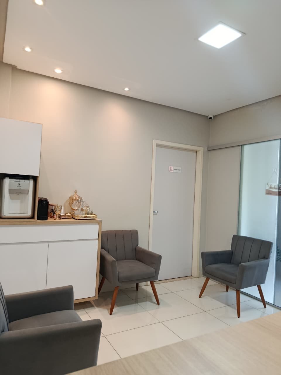 Clínica Humanita — sala de espera
